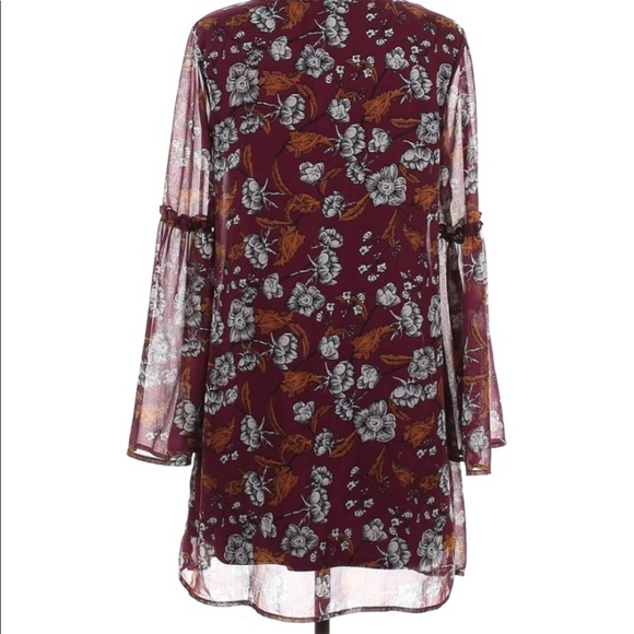 Xhilaration Burgundy Floral Bell Sleeve Mini Dress - Size M - Boho Chic - Picture 5 of 6